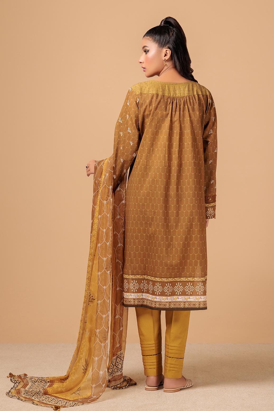 BONANZA SATRANGI 3PC PRINTED CAMBRIC SUIT (RSR233P18)