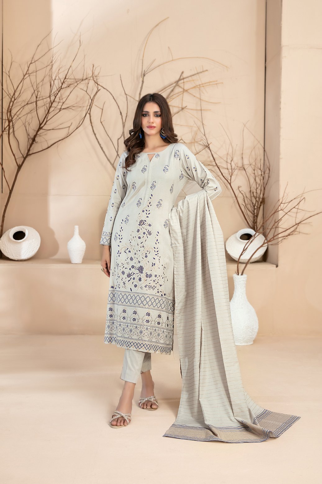 Tawakkal 3 Piece Cotton Lawn Suit (D-2940)