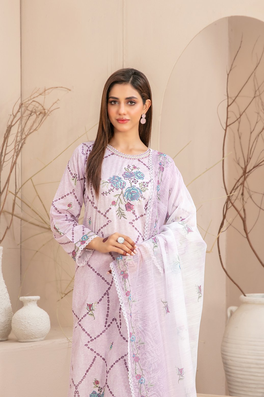 Tawakkal 3 Piece Embroidered Lawn Suit (D-2784)