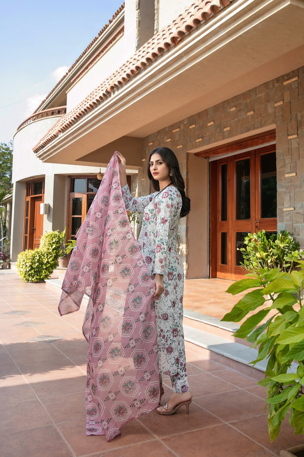 Tawakkal 3 Piece Printed Lawn Suit (D-2103)
