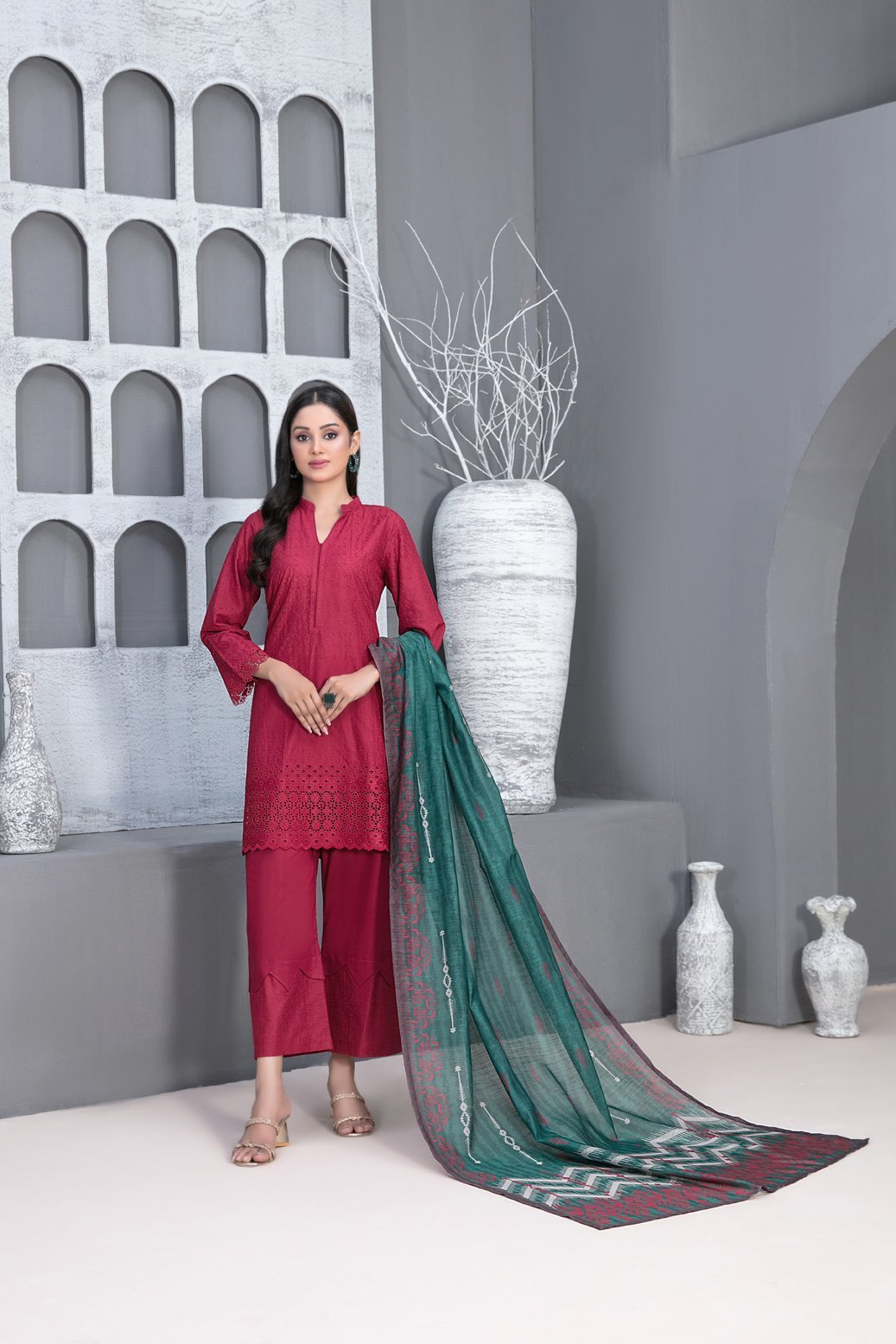 Tawakkal 3 Piece Embroidered Lawn Suit (D-3212)