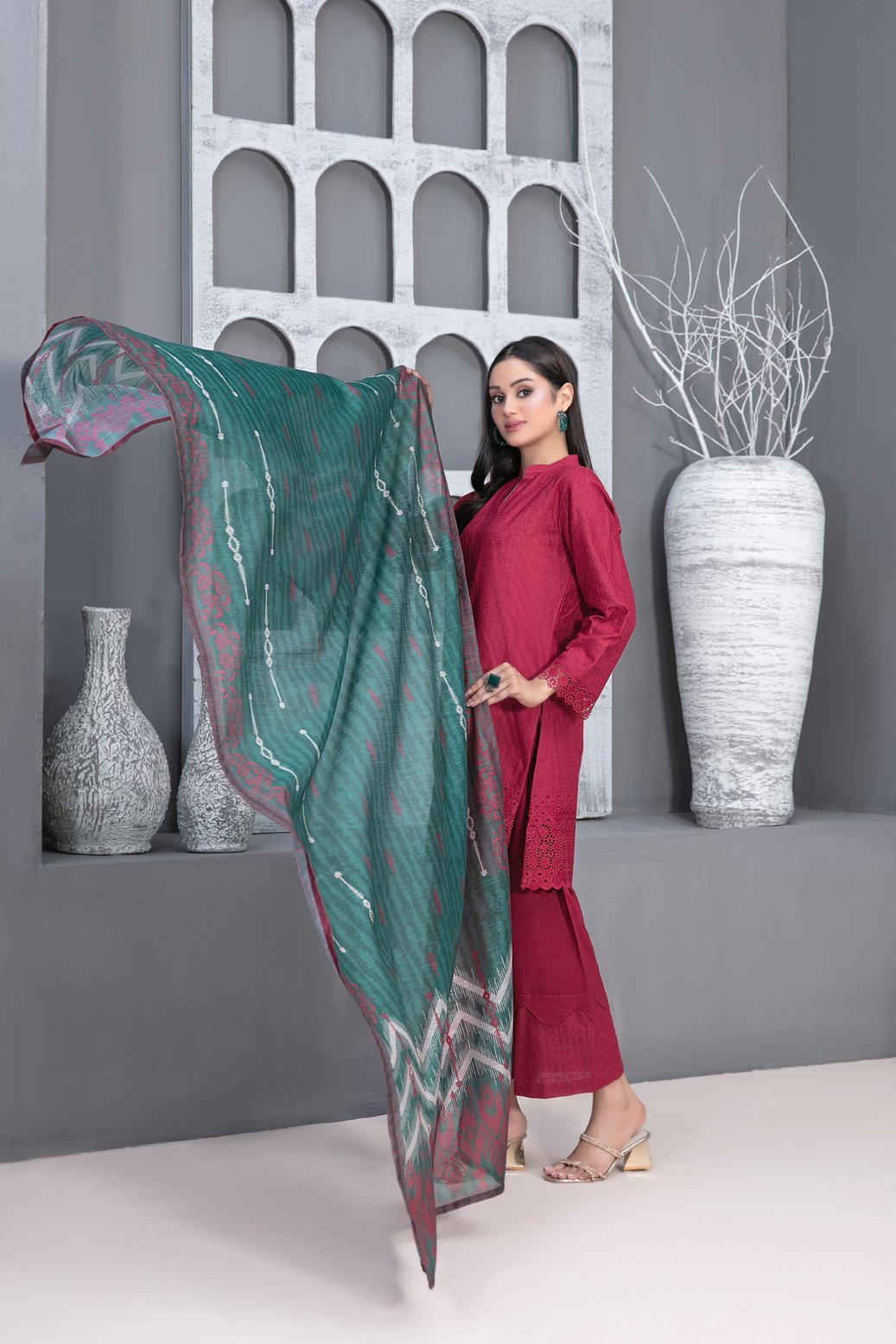 Tawakkal 3 Piece Embroidered Lawn Suit (D-3212)