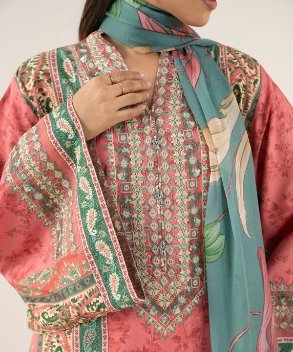 Sapphire 3Pc Embroidered Lawn Suit 0PEDY25V530B gulbuy.com