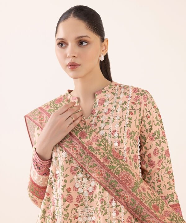Sapphire 2Pc Embroidered Lawn Suit 0U2DEDY25V69 gulbuy.com