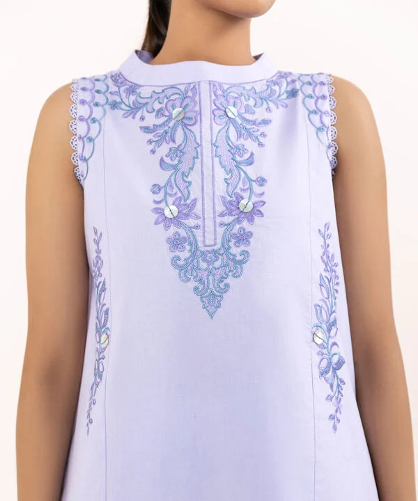 Sapphire 2Pc Embroidered Lawn Suit 0U2TEDY25V64 gulbuy.com