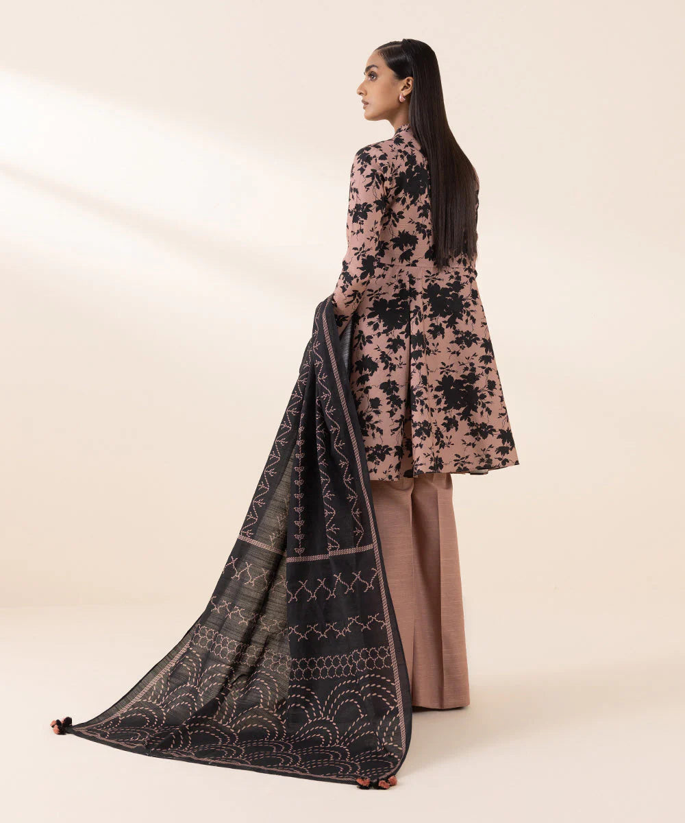 Sapphire 3Pc Printed Khaddar Suit 3PDY24V860TS gulbuy.com