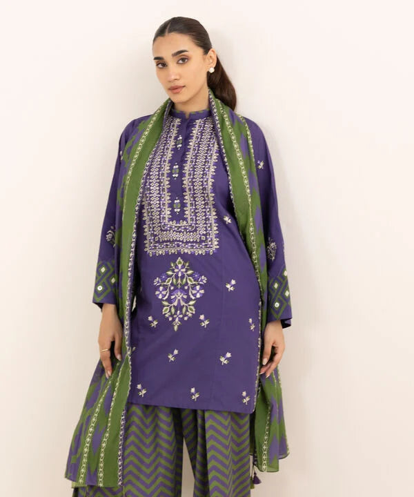 Sapphire 3Pc Embroidered Lawn Suit 0U3PEDY25V66 gulbuy.com