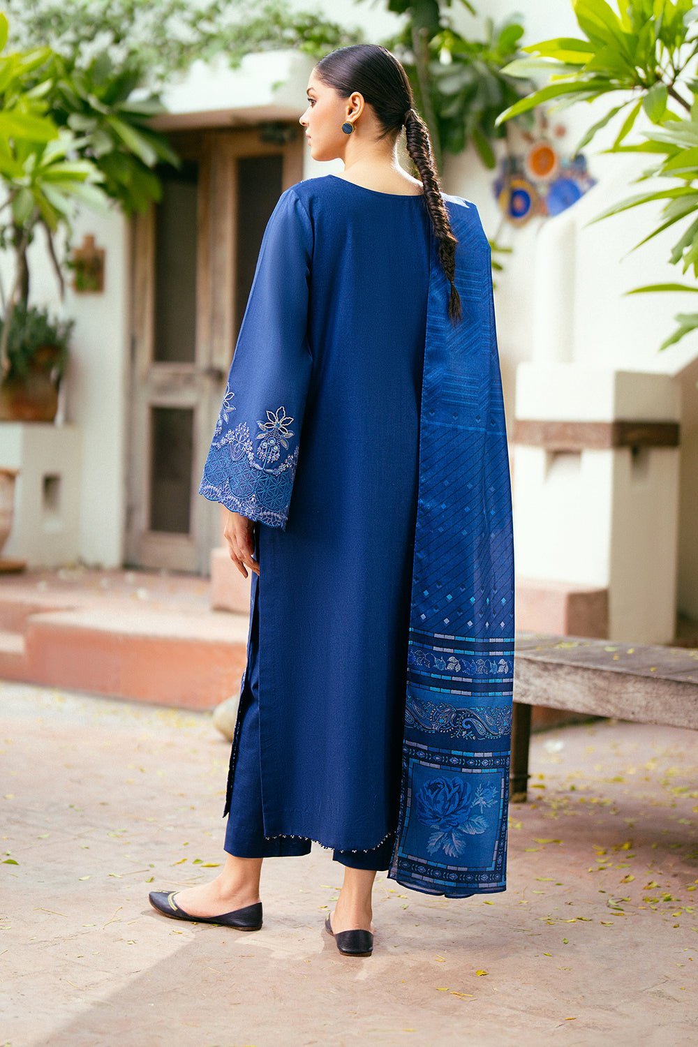 BAROQUE 3PC EMBROIDERED KHADDAR UF-774 gulbuy.com