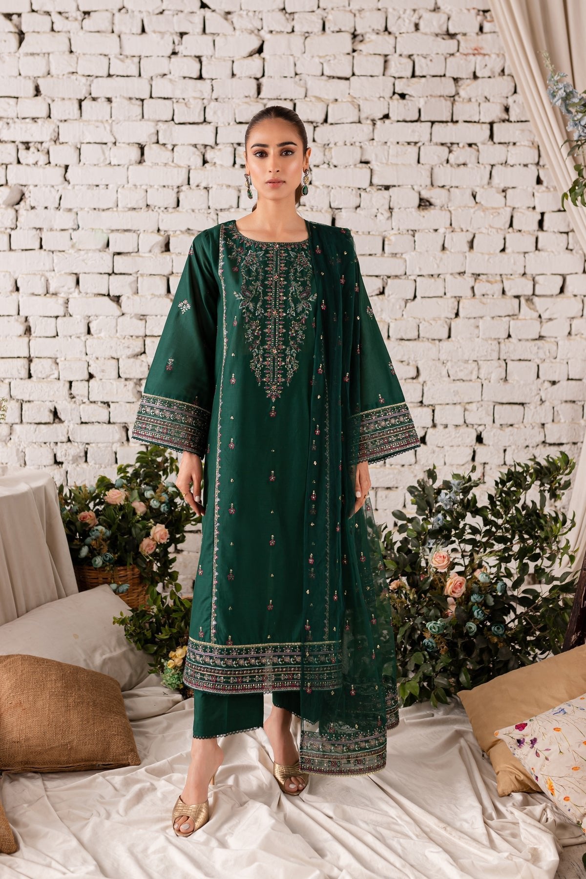 Batik 3Pc Embroidered Lawn Suit (Orion-3Pc)