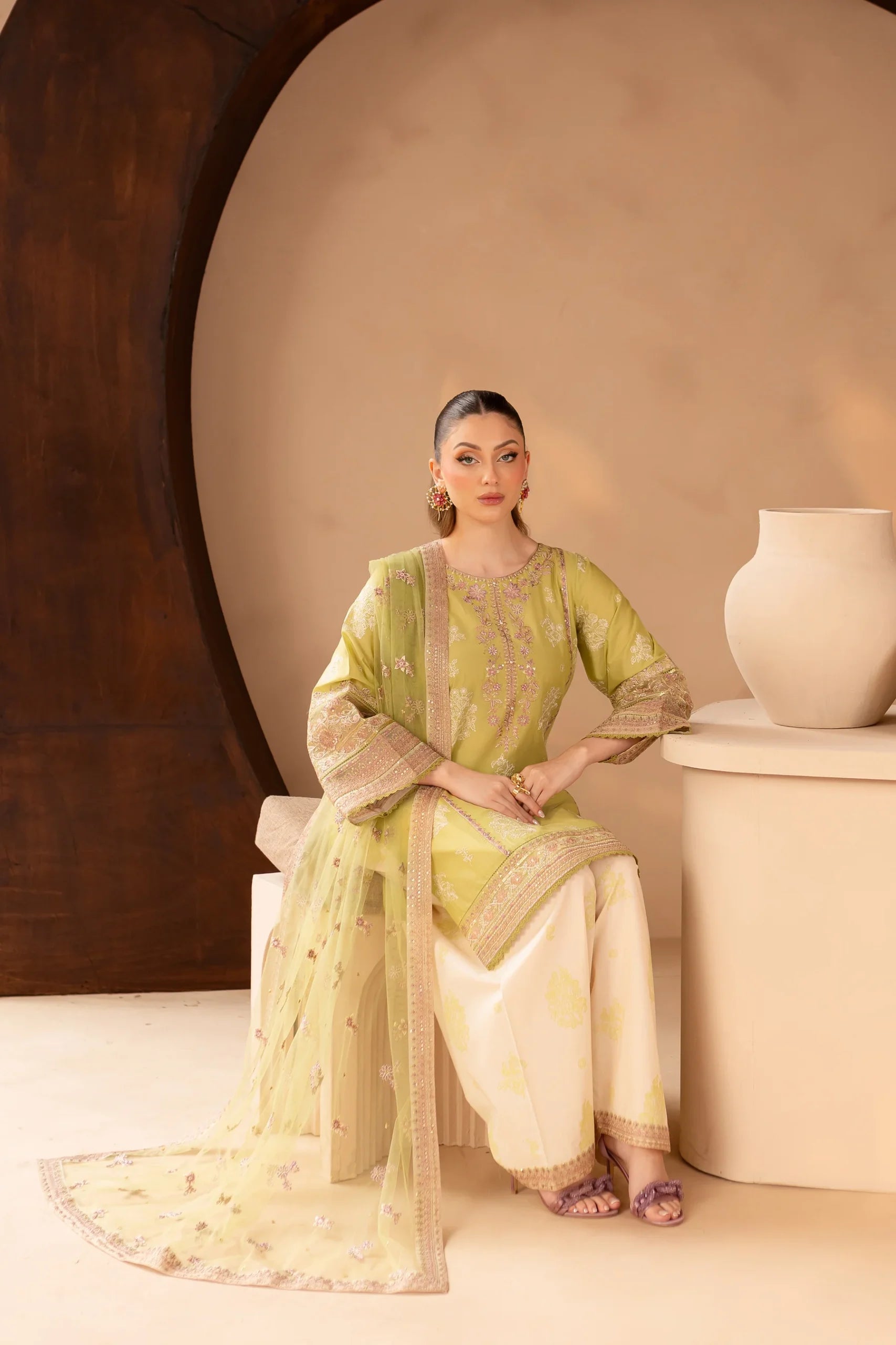 Batik 3Pc Embroidered Lawn Suit Cosmos gulbuy.com