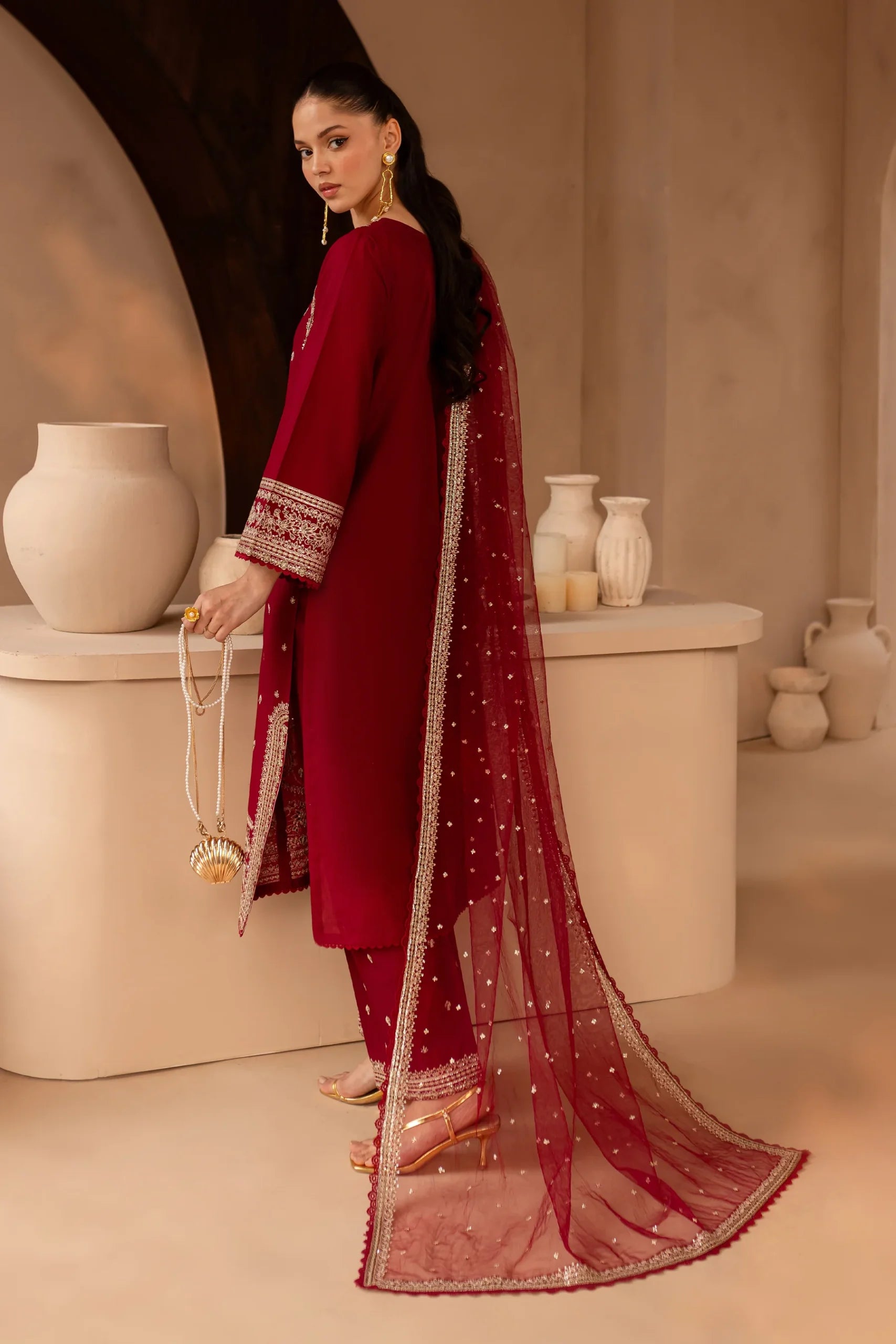 Batik 3Pc Embroidered Lawn Suit Hayzen gulbuy.com