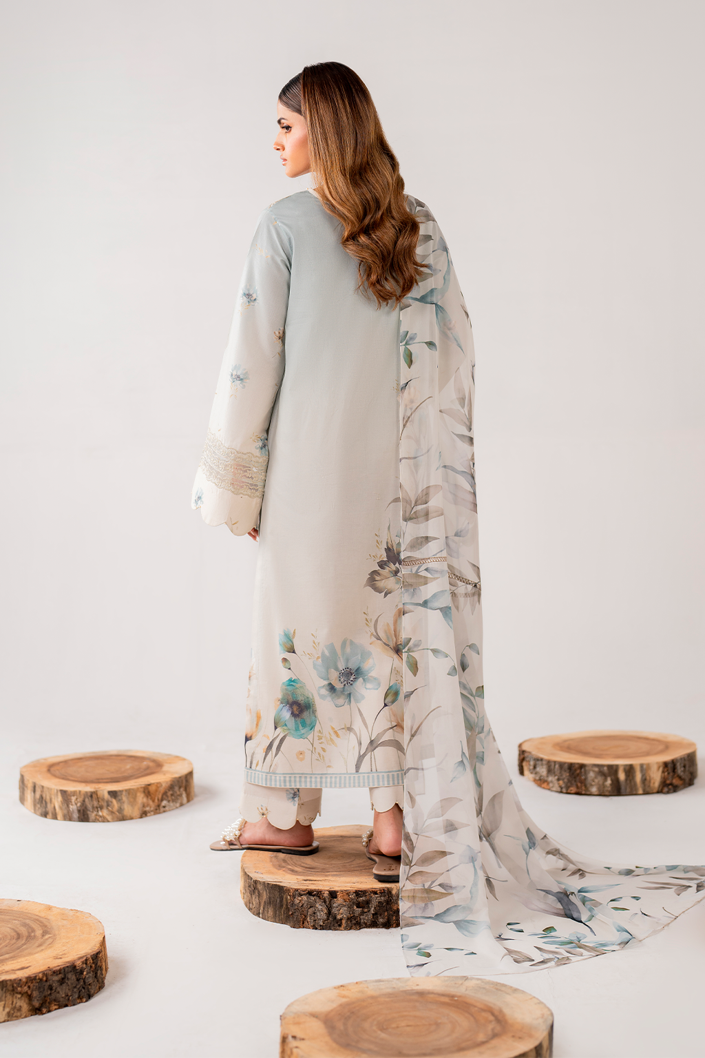 3 PIECE IZNIK PRINTED LAWN SUIT (UE-269)