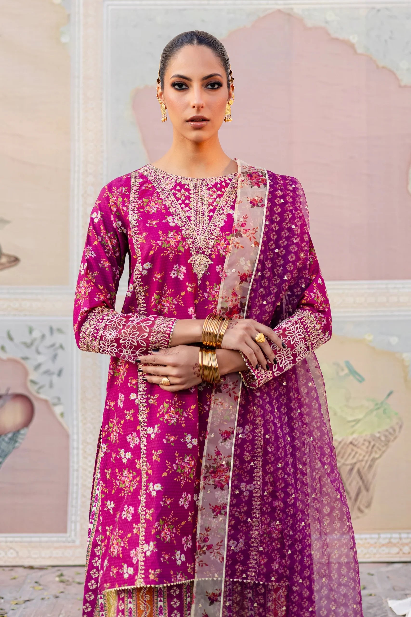 Batik 3Pc Embroidered Lawn Suit Zahlay gulbuy.com