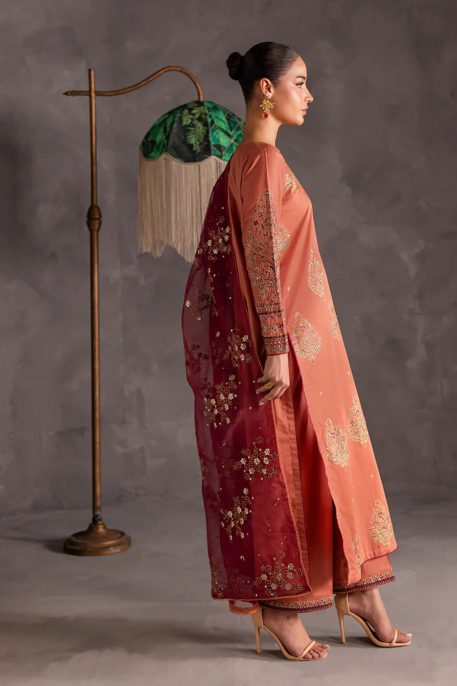 Batik 3Pc Embroidered Cotton Suit Ayra gulbuy.com