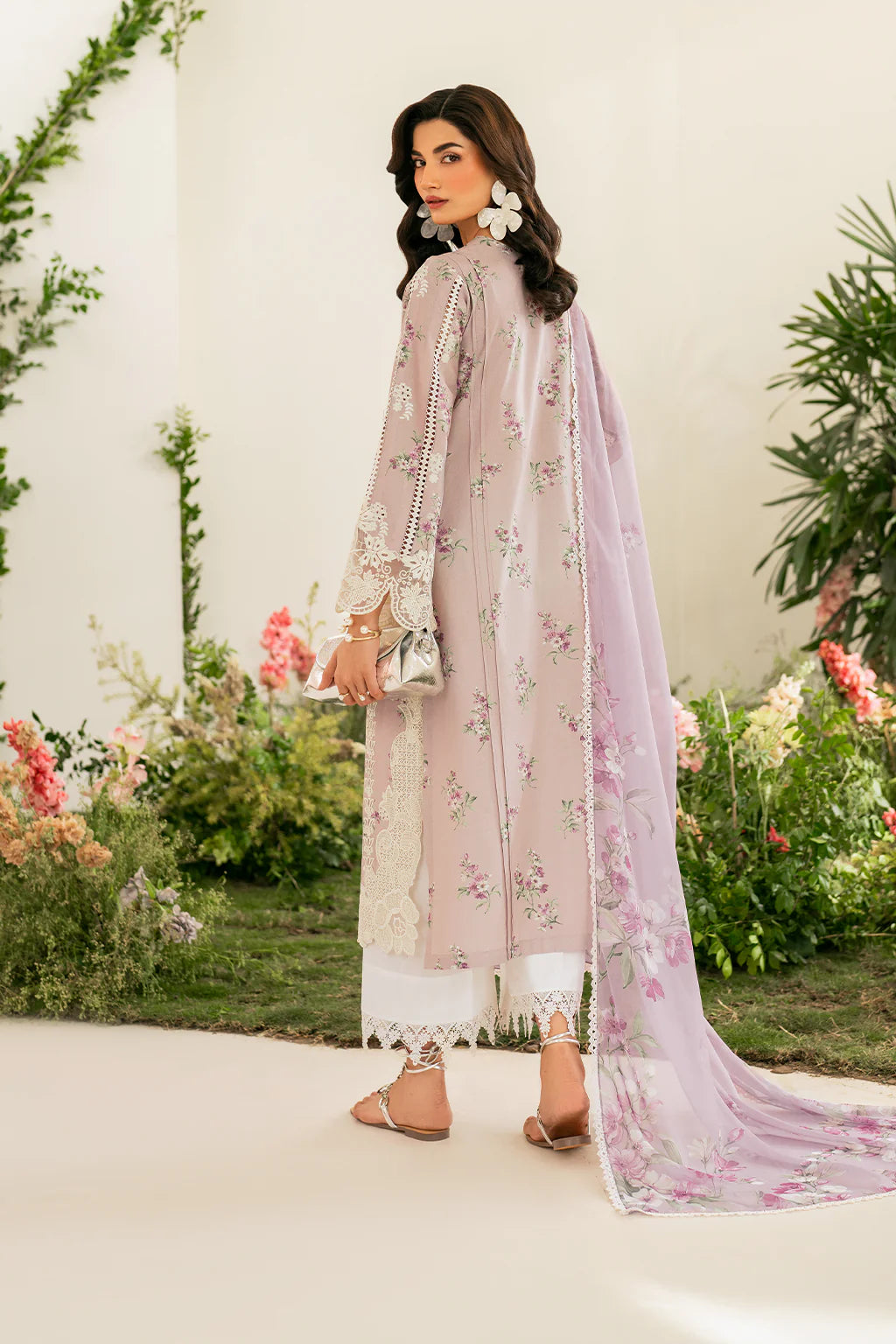 Iznik 3Pc Embroidered Lawn Suit IFE-09 gulbuy.com