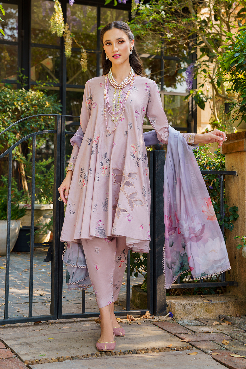 3 PIECE IZNIK PRINTED LAWN SUIT (UE-237)