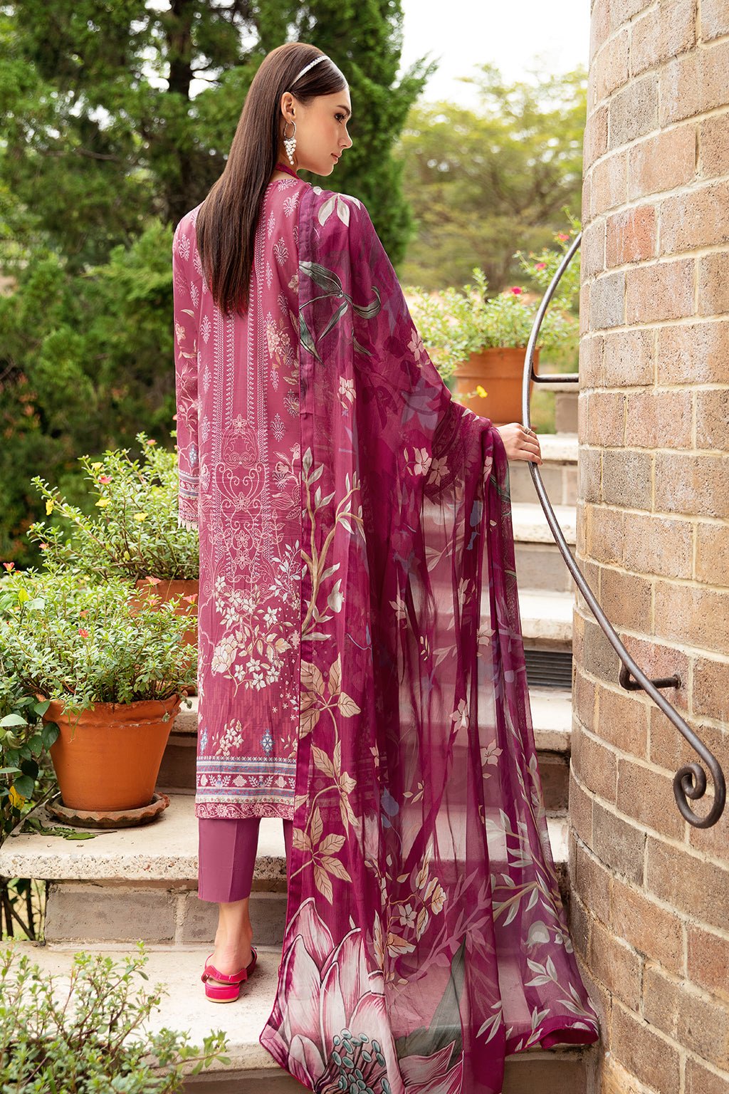 Ramsha 3 Piece Embroidered Lawn Suit (Y-908)