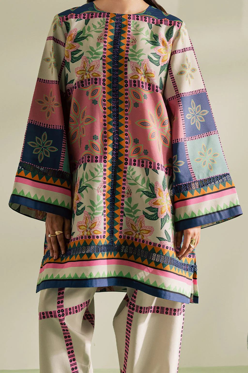 Vanya 2Pc Printed Lawn silk Suit CO-116 gulbuy.com