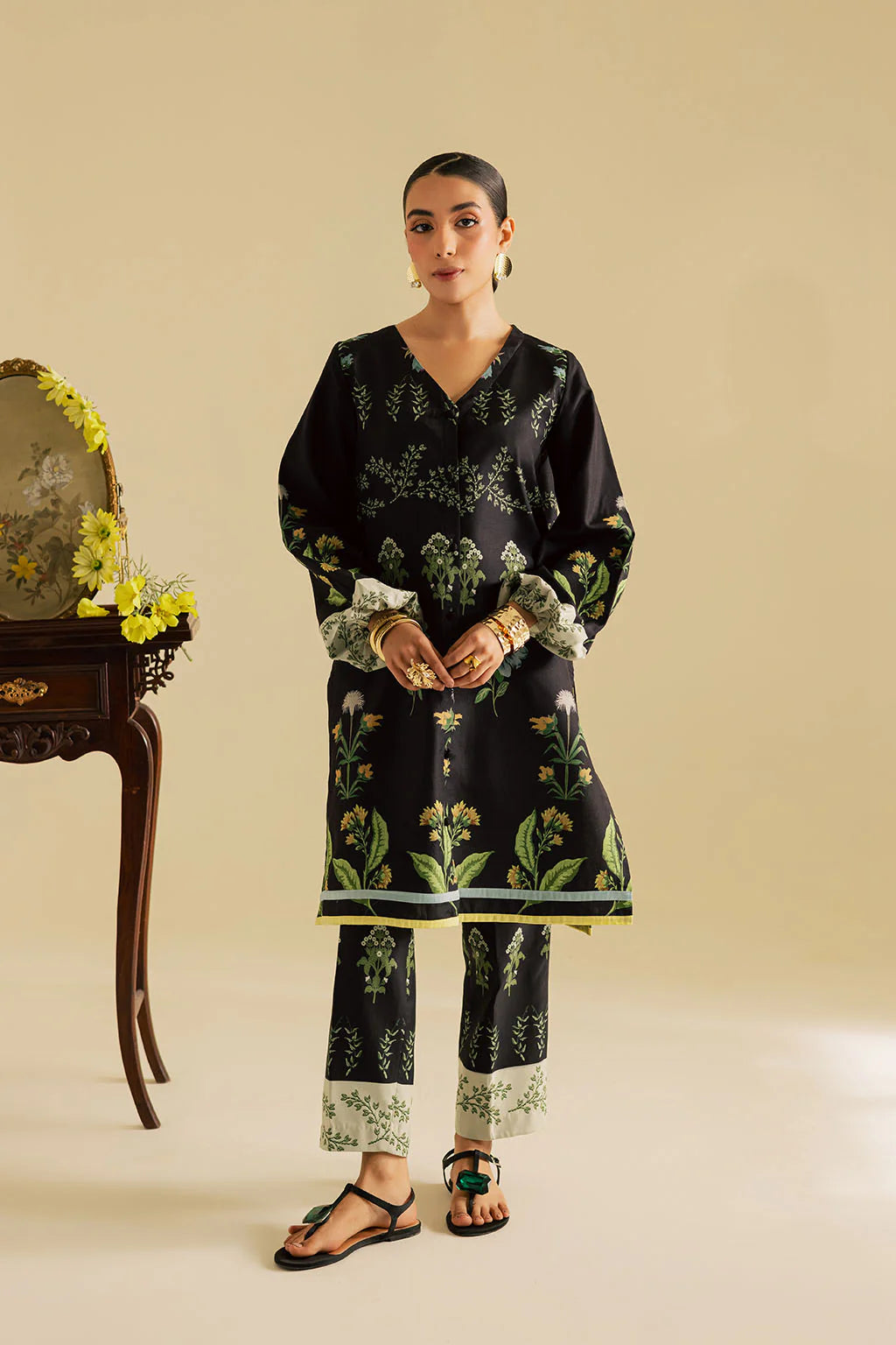 Vanya 2Pc Printed Lawn silk Suit CO-117 XS gulbuy.com