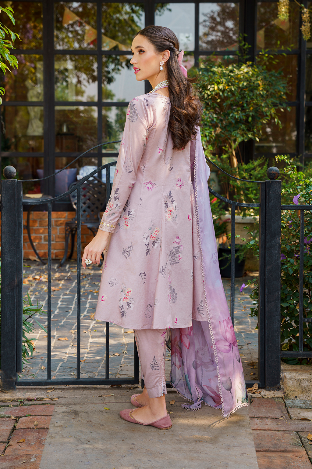 3 PIECE IZNIK PRINTED LAWN SUIT (UE-237)