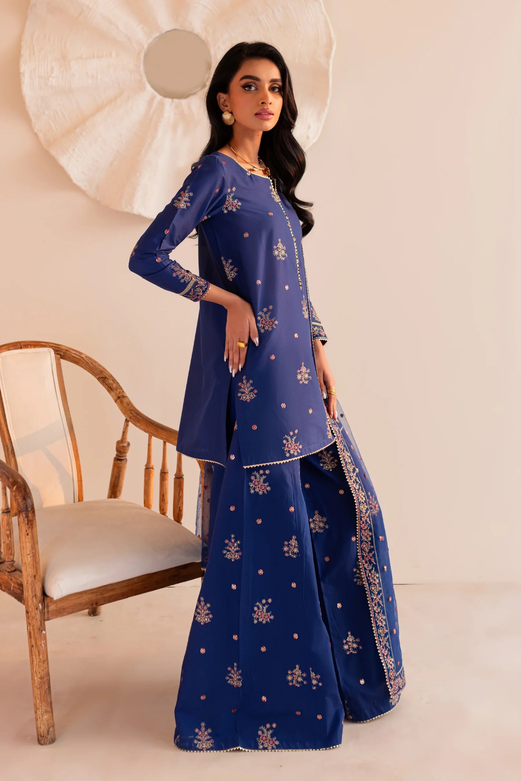 Batik 3Pc Embroidered Lawn Suit Bluish gulbuy.com