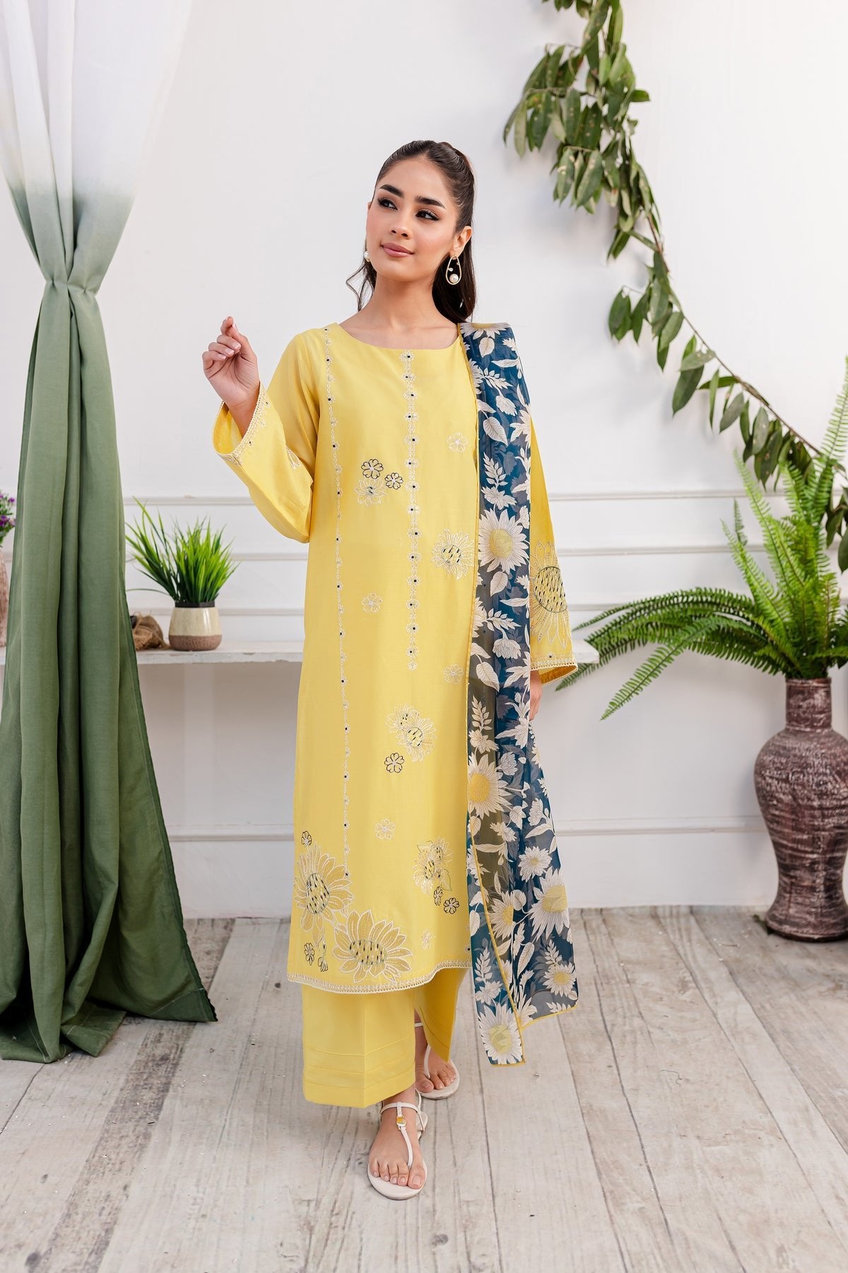 Batik 3Pc Embroidered Lawn Suit (Arela-3pc)