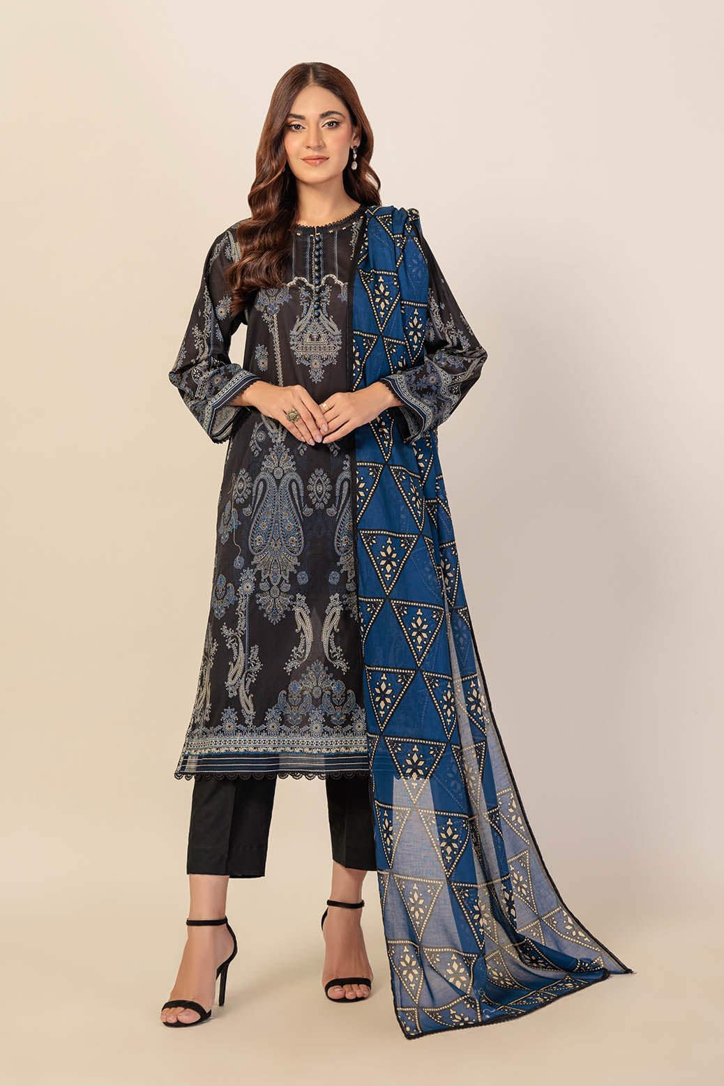 BONANZA SATRANGI 3PC PRINTED LAWN SUIT (2S24P3P495)