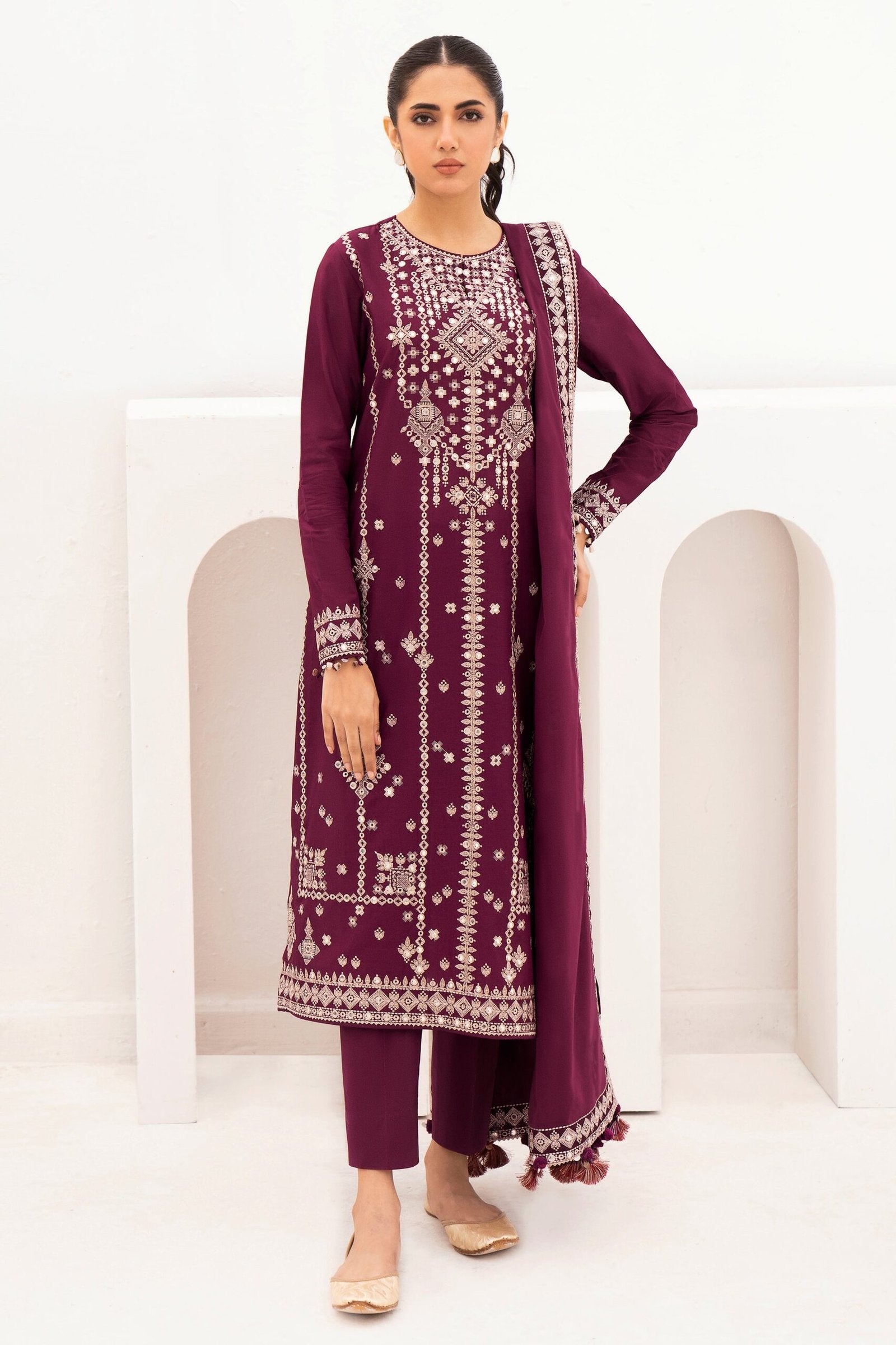 JAZMIN 3 PIECE EMBROIDERED LAWN SUIT (DELIA-D3)