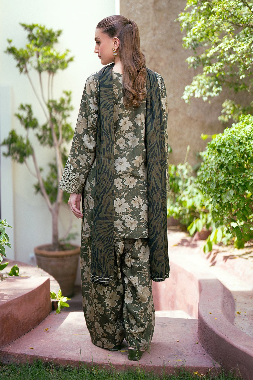 BAROQUE 3PC EMBROIDERED VISCOSE UF-764 gulbuy.com