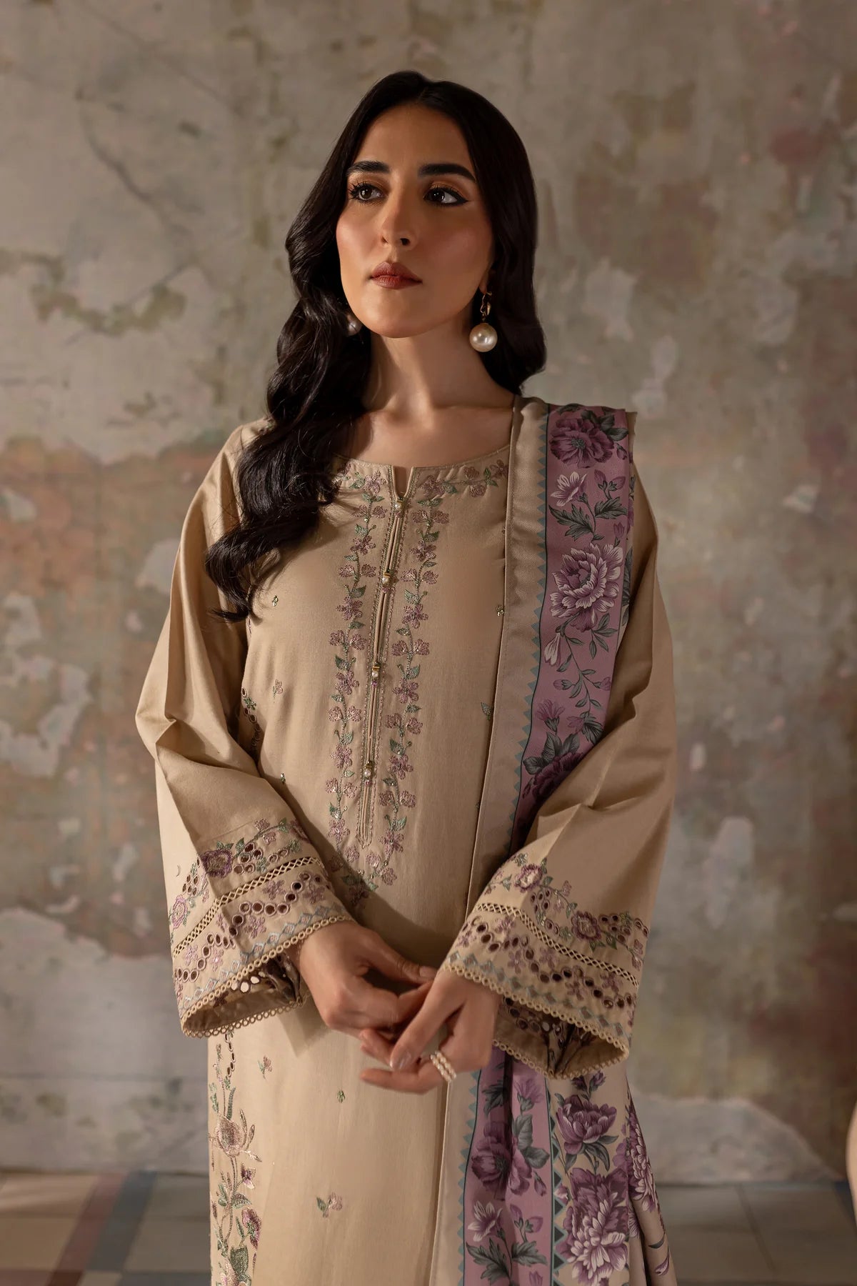 Batik 3Pc Embroidered Khaddar Suit Beige Peel gulbuy.com