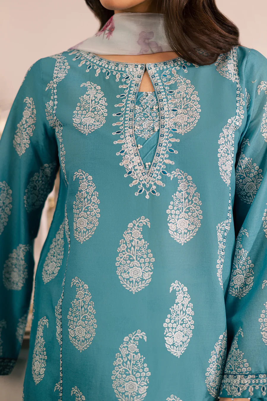 Batik 3Pc Embroidered Lawn Suit Blue Parisa gulbuy.com