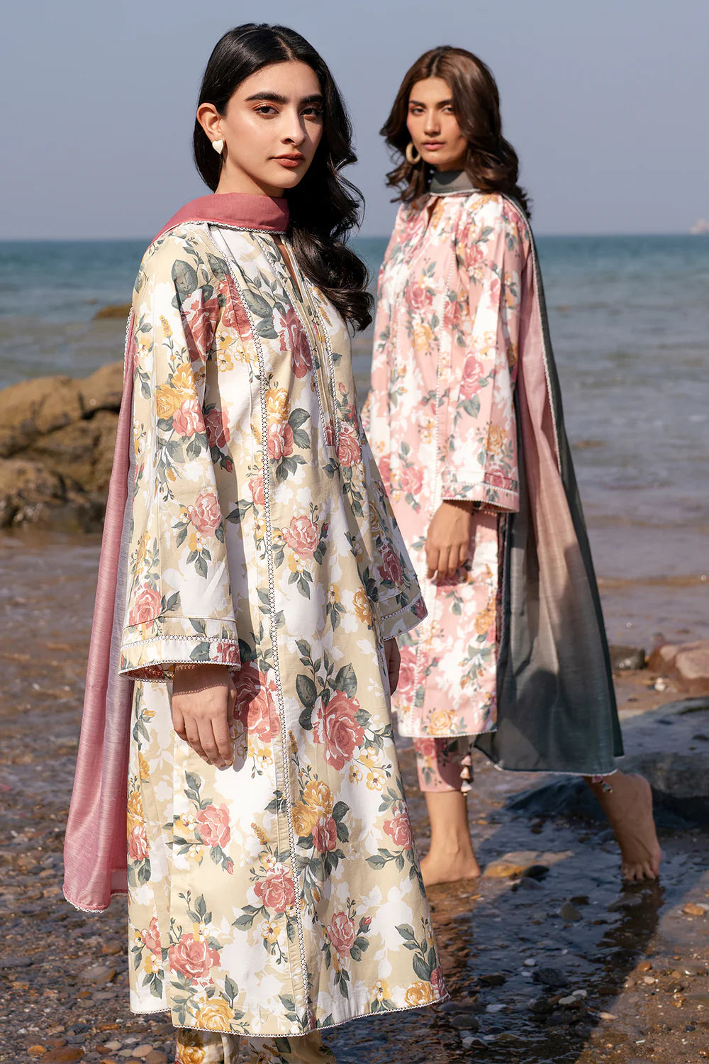 Jazmin 3Pc Digital Printed Lawn Suit USE-9166 gulbuy.com