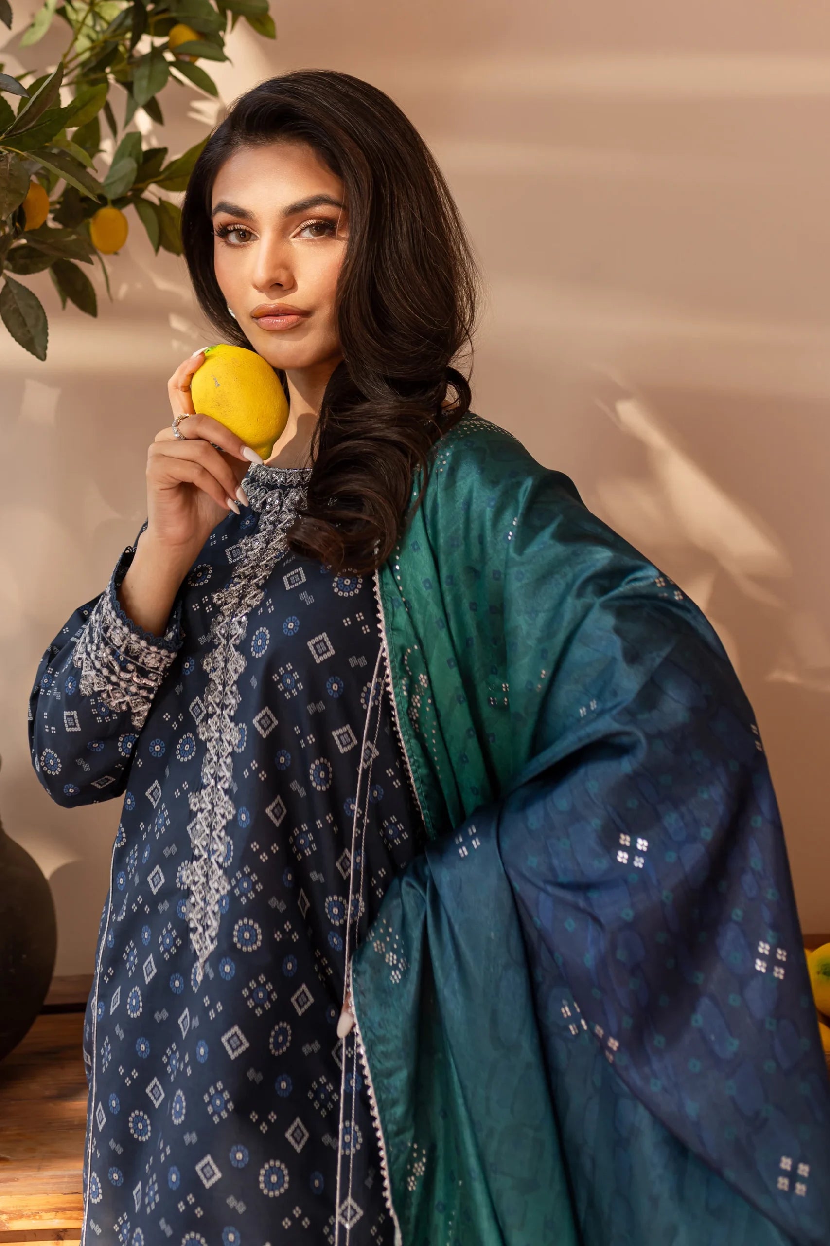 Batik 3Pc Embroidered Lawn Suit Mifra gulbuy.com
