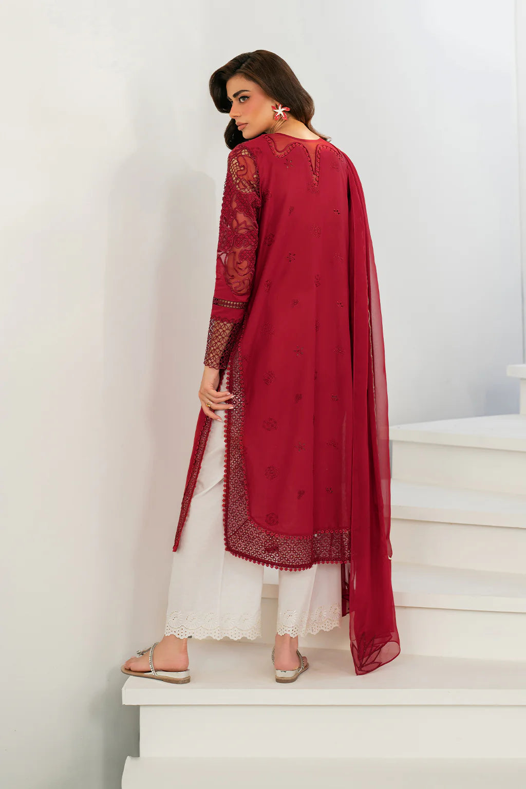 Iznik 3Pc Embroidered Lawn Suit IFE-01 gulbuy.com