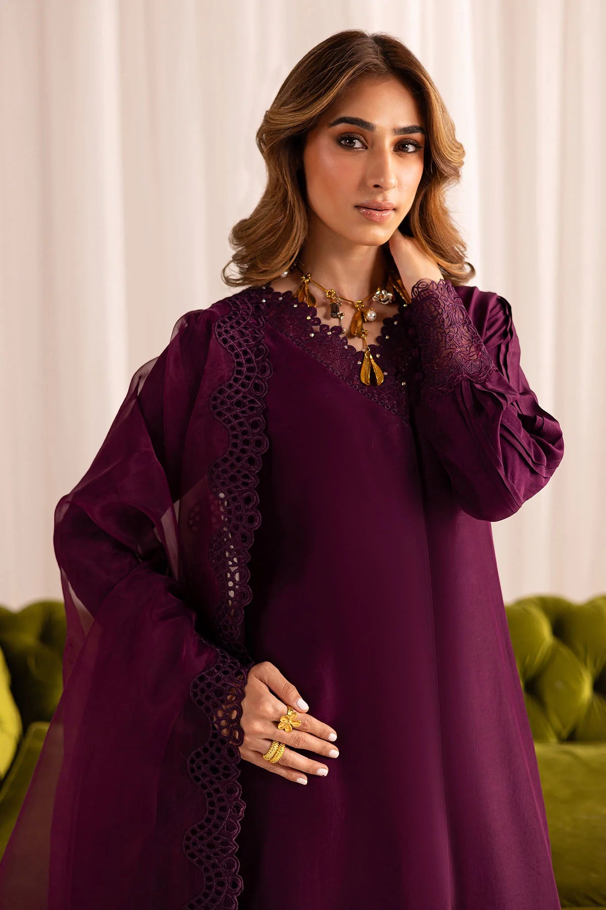 Nureh 3Pc Embroidered Silk Suit NP-652 gulbuy.com