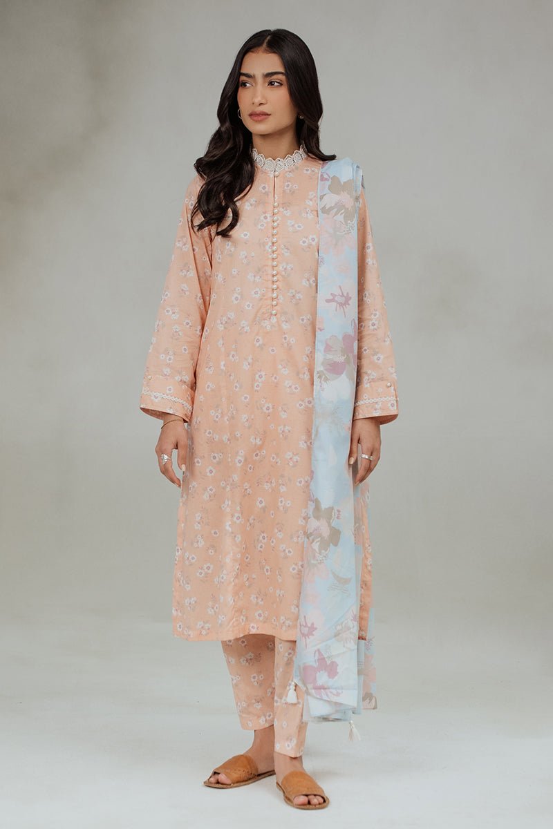 CROSS STITCH 3 PIECE PRINTED LAWN SUIT (0124RTWPRTLWN0109)