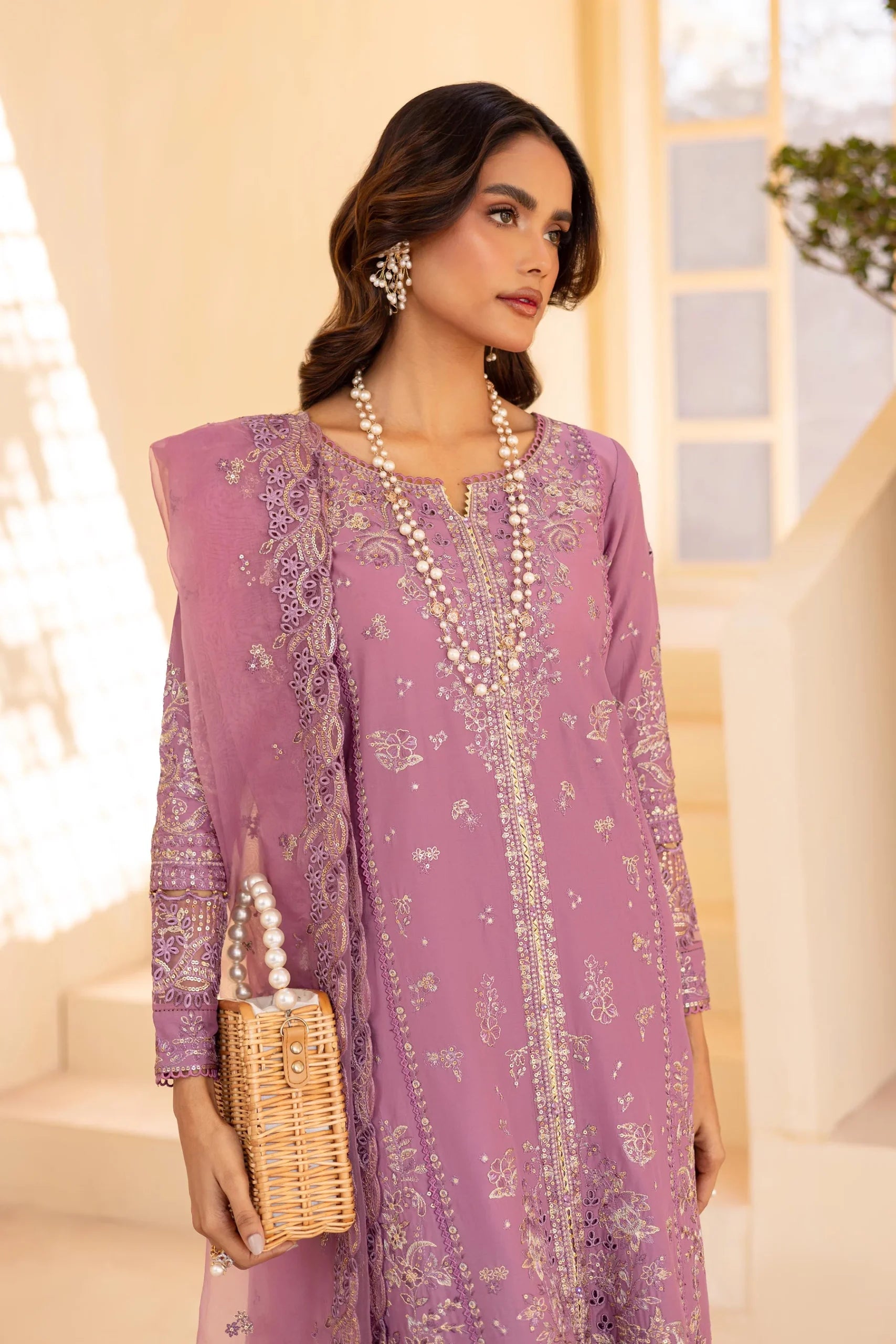 Batik 3Pc Embroidered Lawn Suit Tofu gulbuy.com
