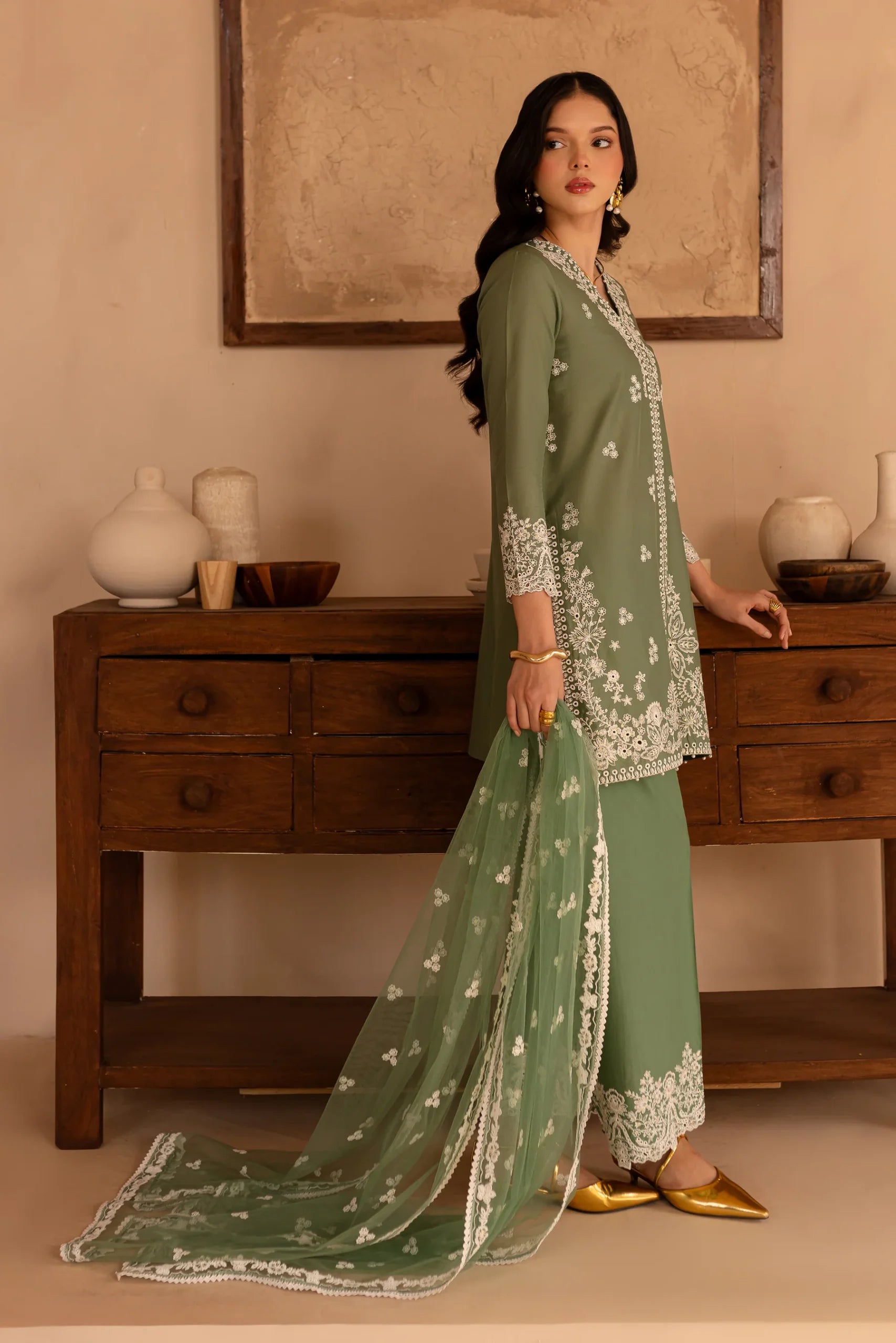 Batik 3Pc Embroidered Lawn Suit Miro gulbuy.com