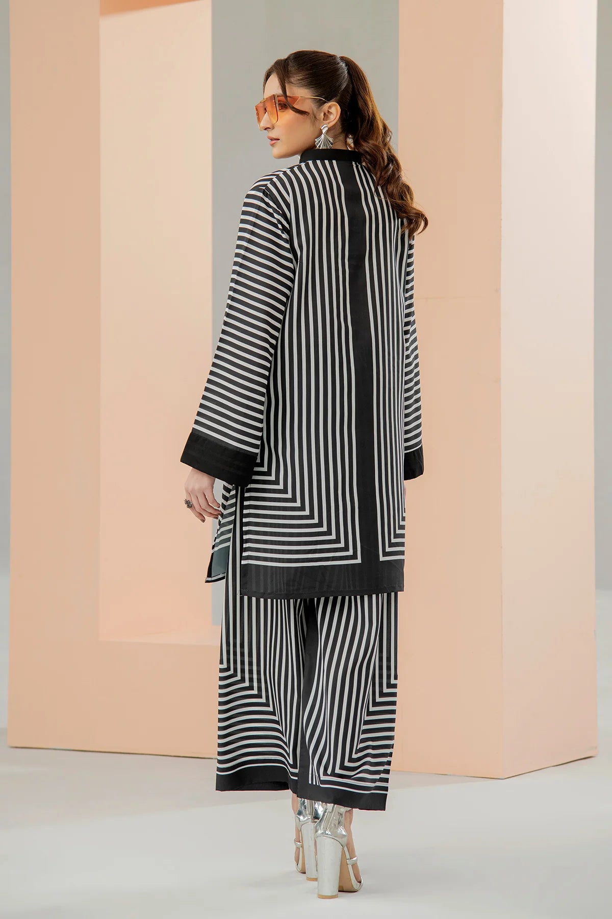 Be Yourself 2Pc Printed Cotton Silk Suit BA-010 gulbuy.com