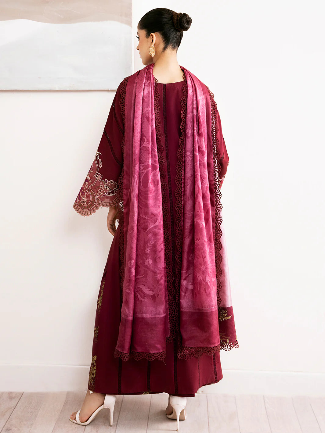 Binilyas 3Pc Embroidered Lawn Suit 76-B gulbuy.com