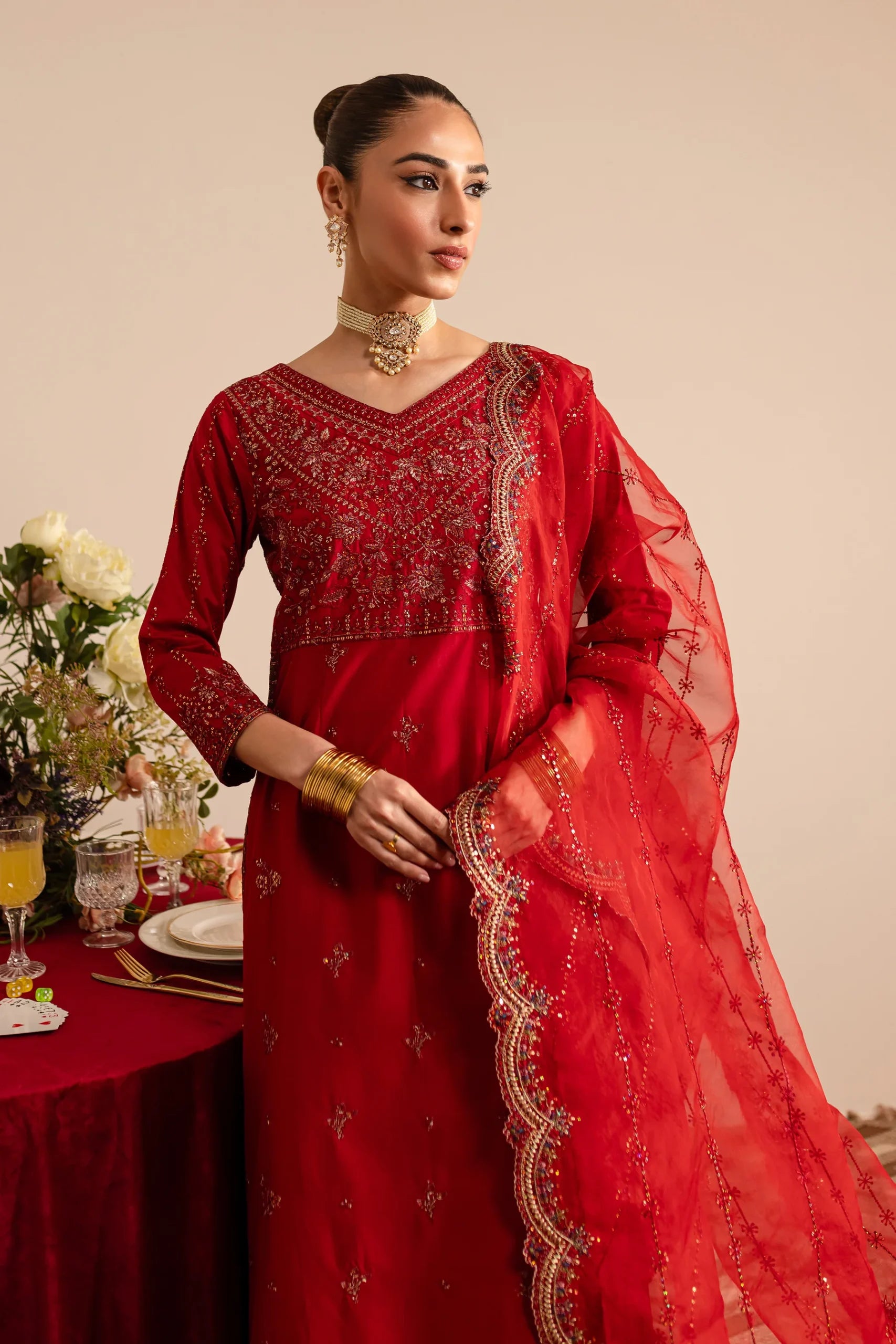 Batik 3Pc Embroidered Lawn Suit Zanel gulbuy.com
