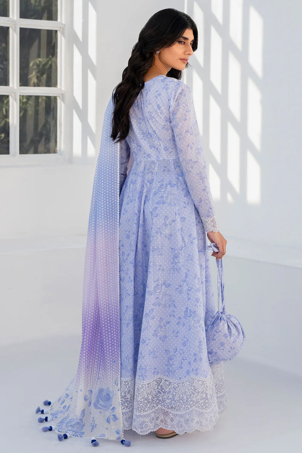 Jazmin 3Pc Embroidered Lawn Suit USE-9016 gulbuy.com