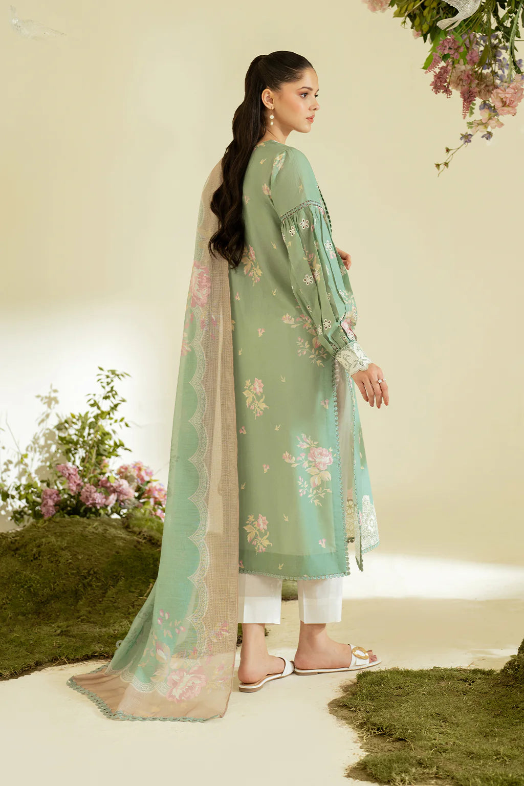 Iznik 3Pc Printed Lawn Suit UE-453 gulbuy.com