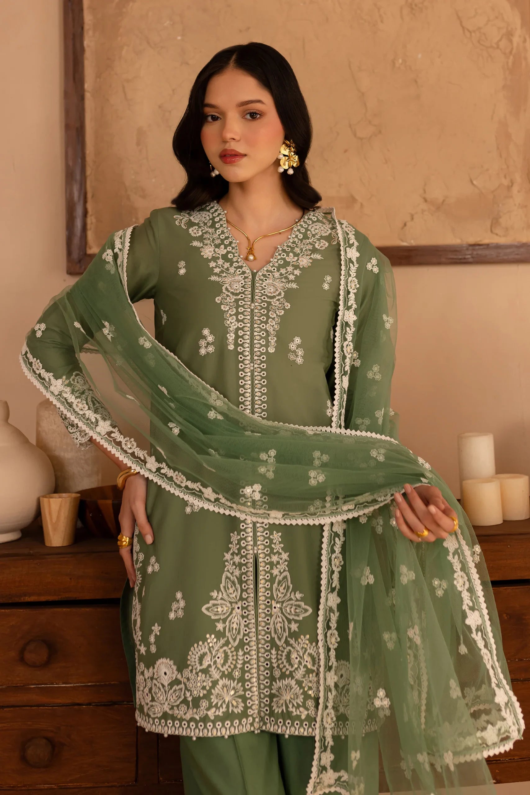 Batik 3Pc Embroidered Lawn Suit Miro gulbuy.com