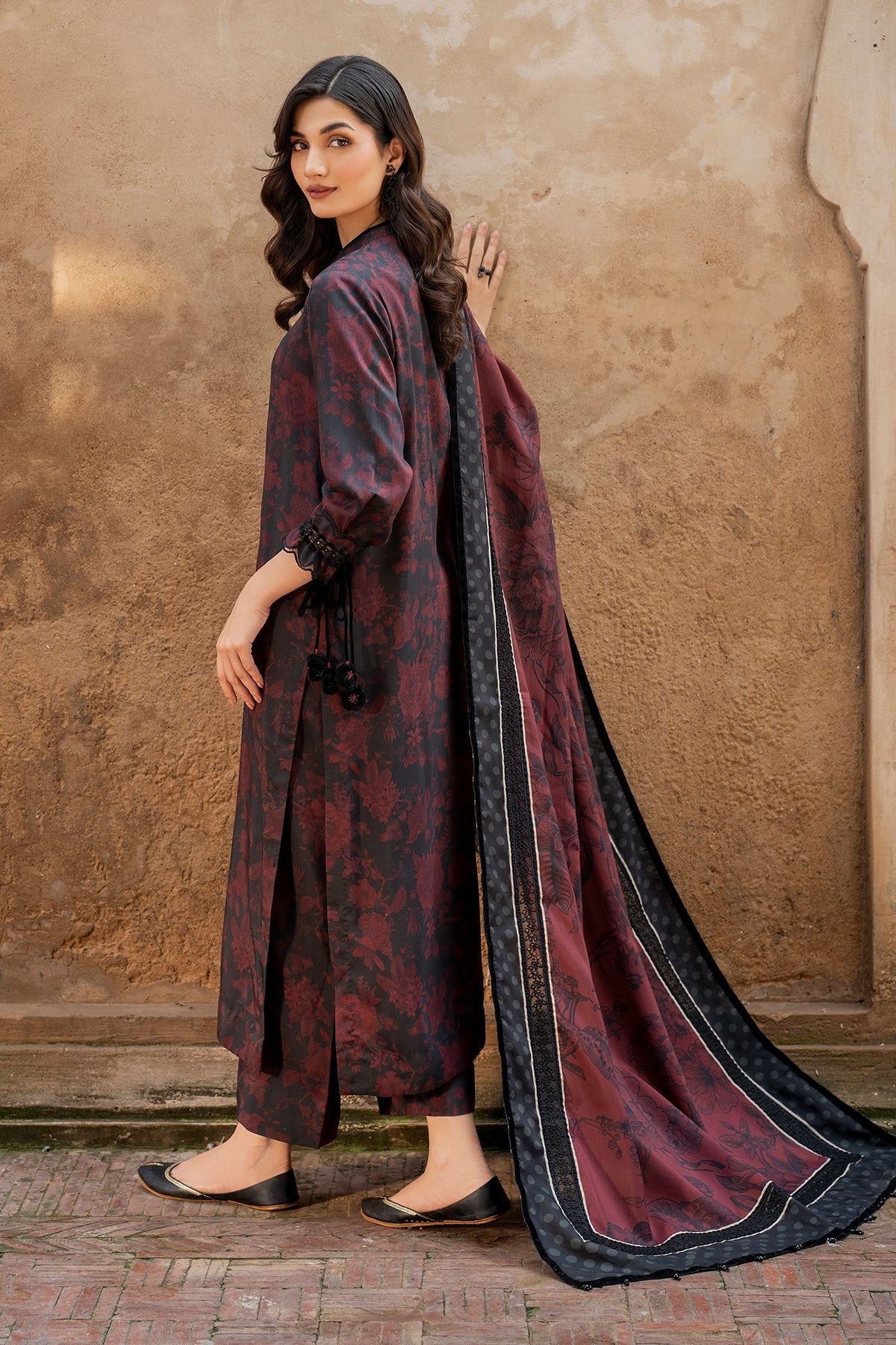 BAROQUE 3PC EMBROIDERED VISCOSE UF-741