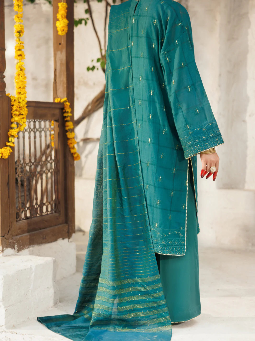Almirah 3Pc Embroidered Dobby Suit ALP-3PS-2169 gulbuy.com