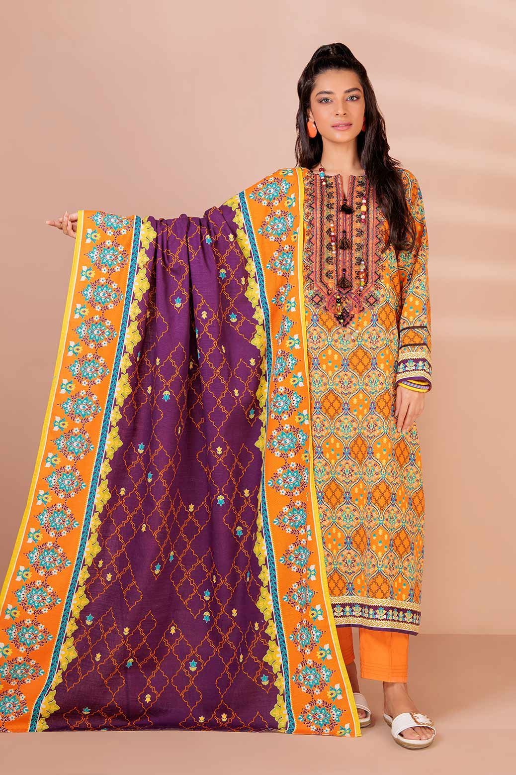 BONANZA SATRANGI 3PC PRINTED KHADDAR SUIT (AWT223P23)