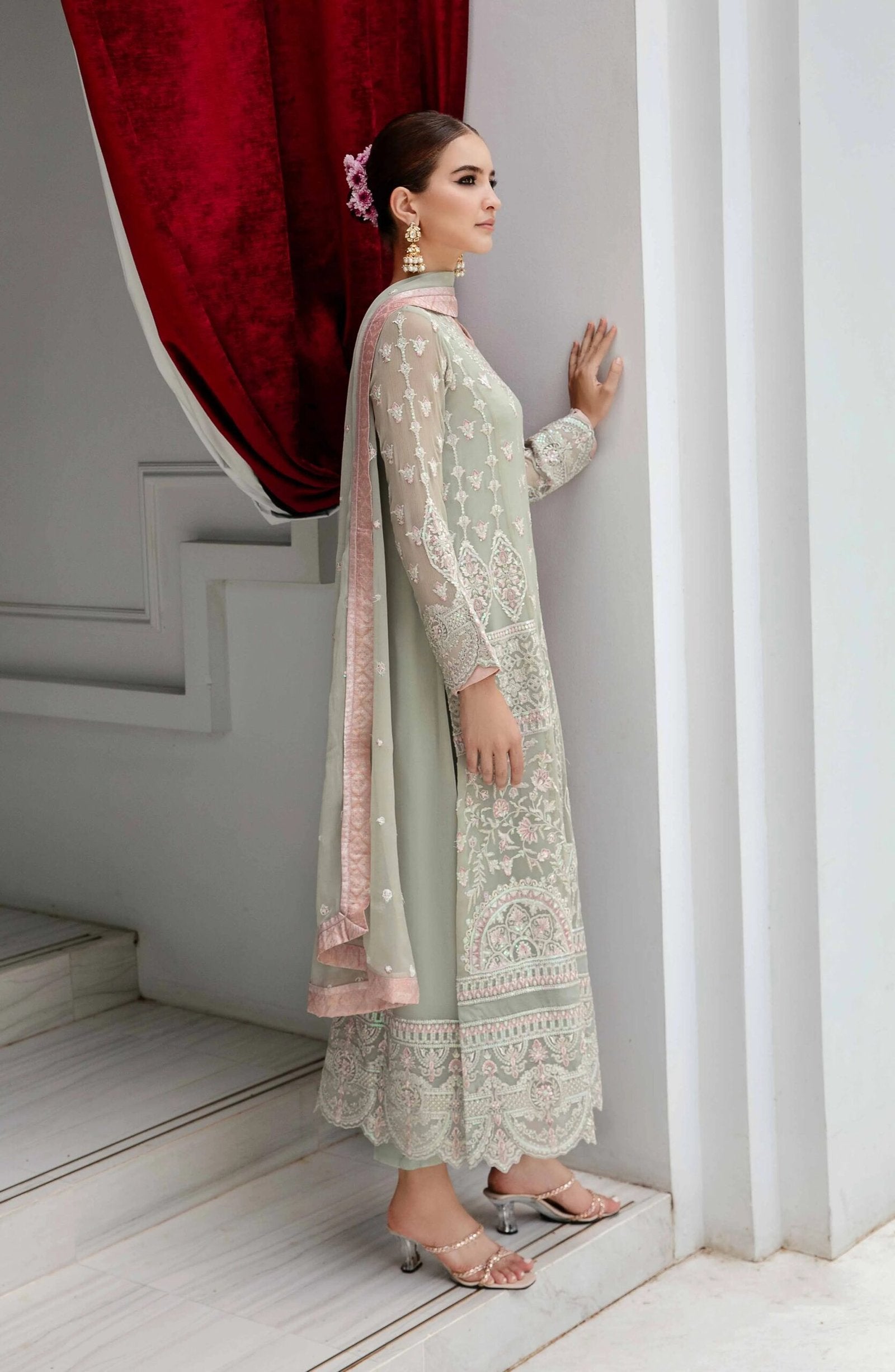 MARYUM & MARIA 3PC EMBROIDERED CHIFFON SUIT (AMENIA-FW23-501)