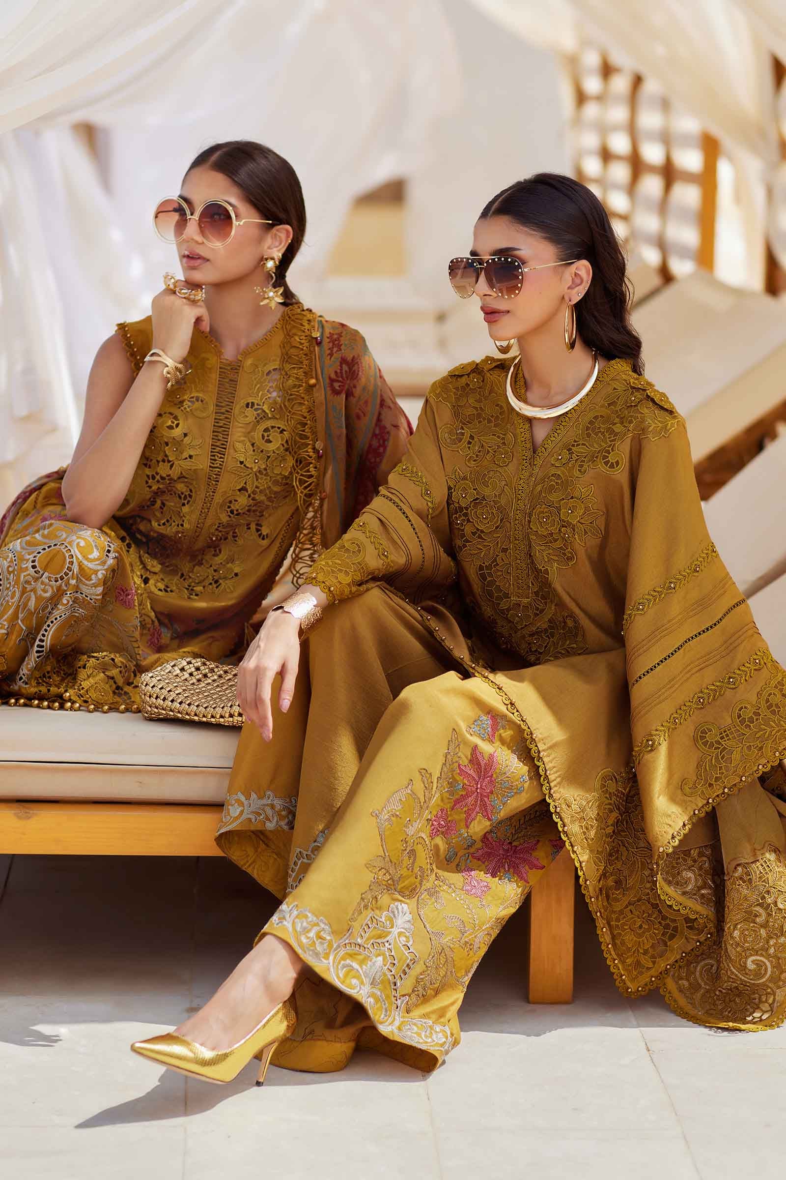 Maria B Embroidered Lawn Suit EID LAWN-25-06 (Stitched)