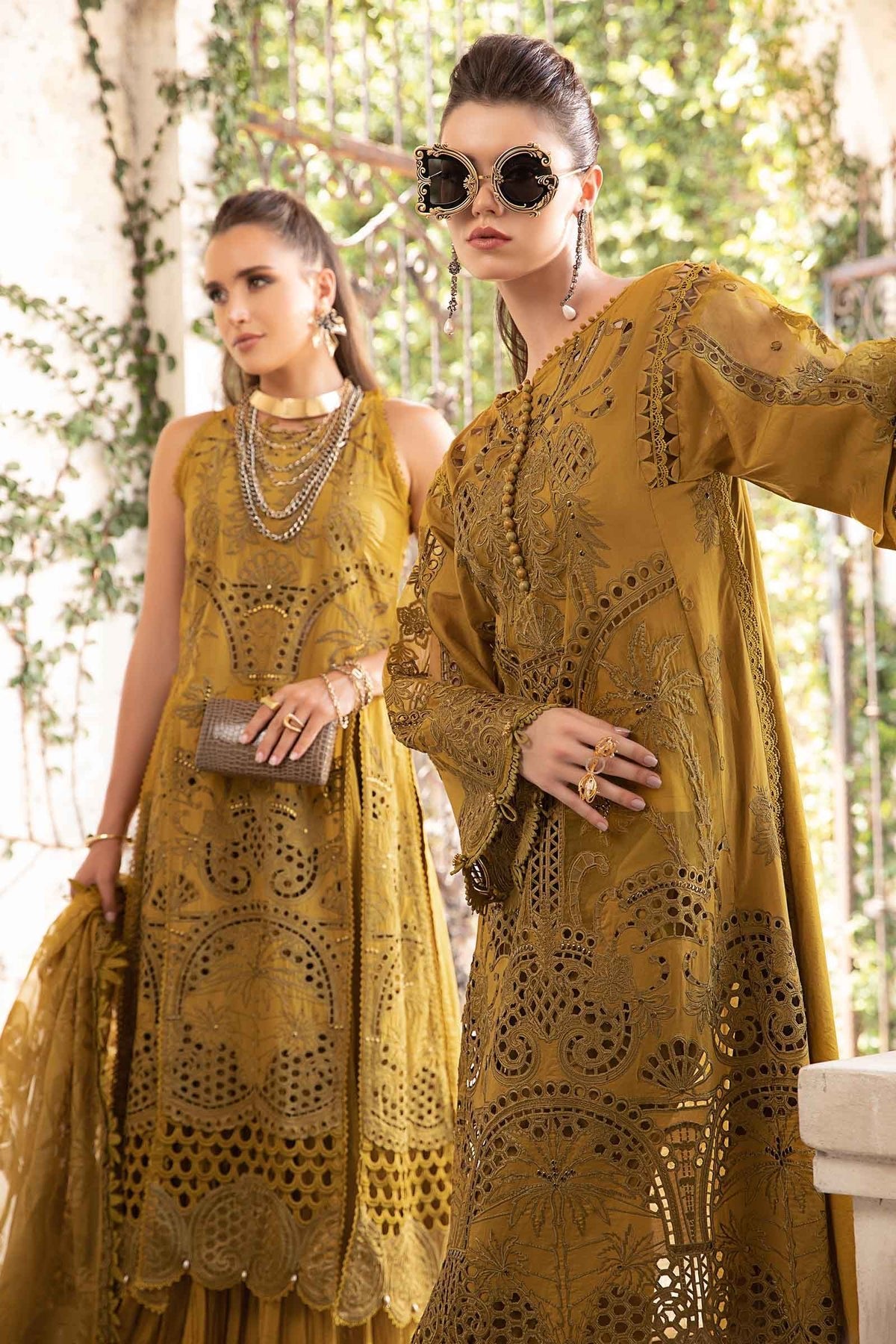 Maria B 3Pc Embroidered Lawn Suit (EID-LAWN-24-08)
